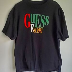 -Guess- black tee